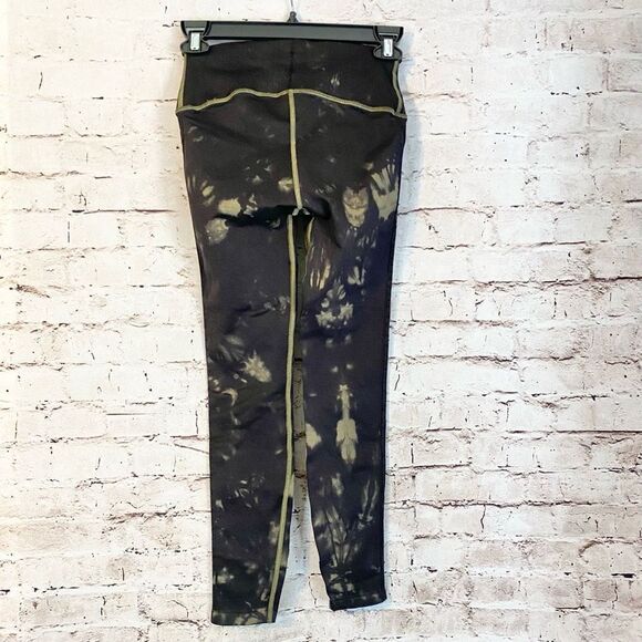 Good American Tie Dye Active Leggings Black Running Wort Out Size 00/0 - Picture 3 of 7
